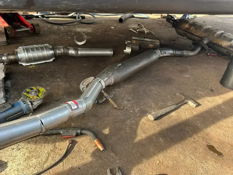 Real exhaust welding work